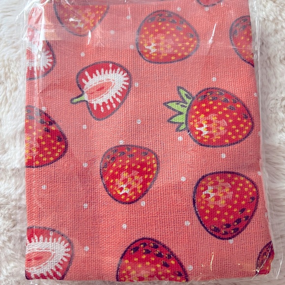 New Strawberry Pet Dog Cat Bandana Vintage Pink and Red - Picture 6 of 8